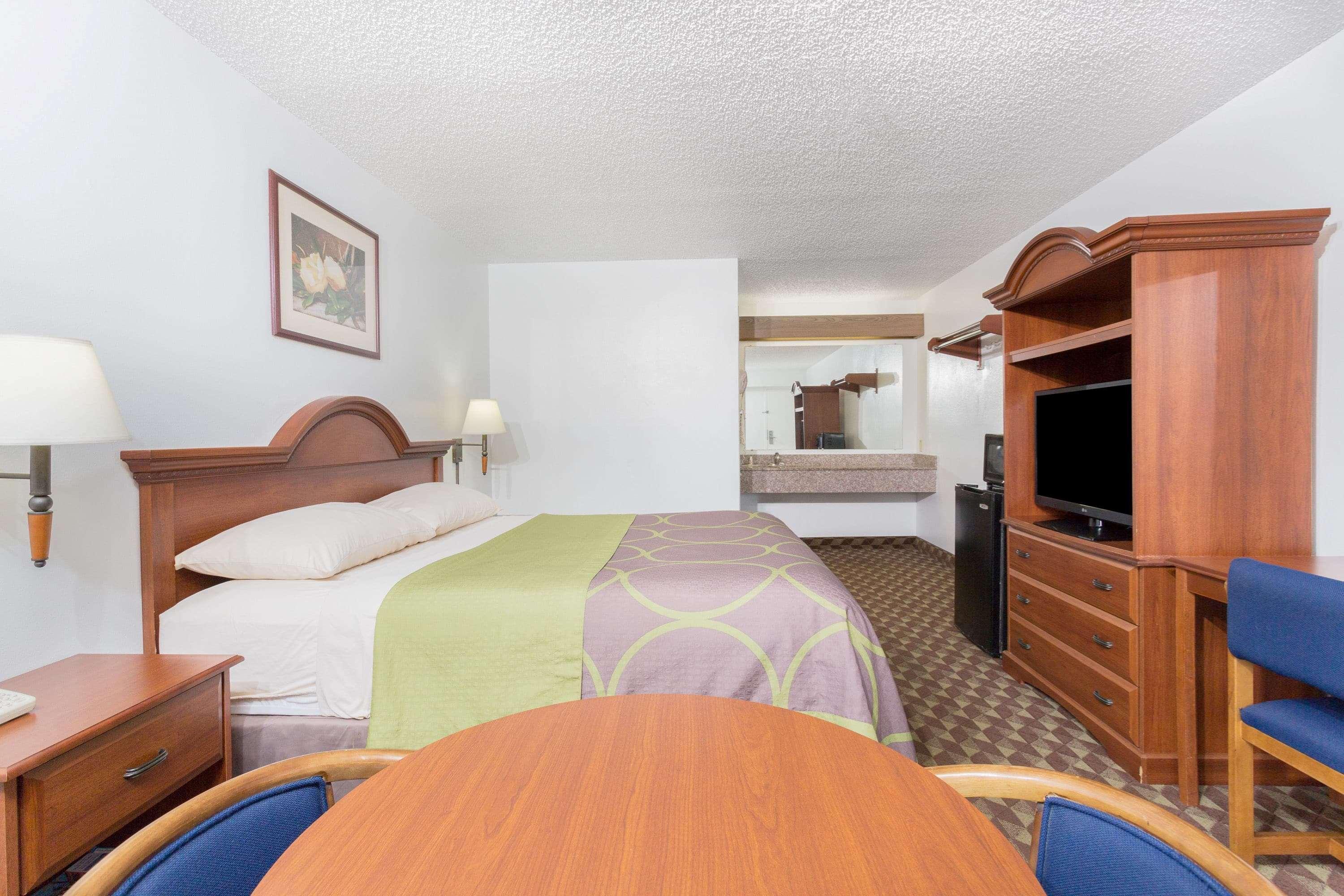 Super 8 By Wyndham Riviera Beach West Palm Beach Exteriör bild